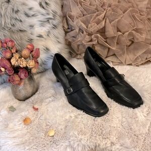 Mootsie Tootsies Black Leather Heeled Loafers 7.5